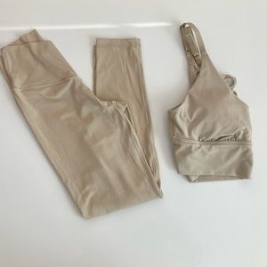 Aerie Set & Free Black Sports Bra